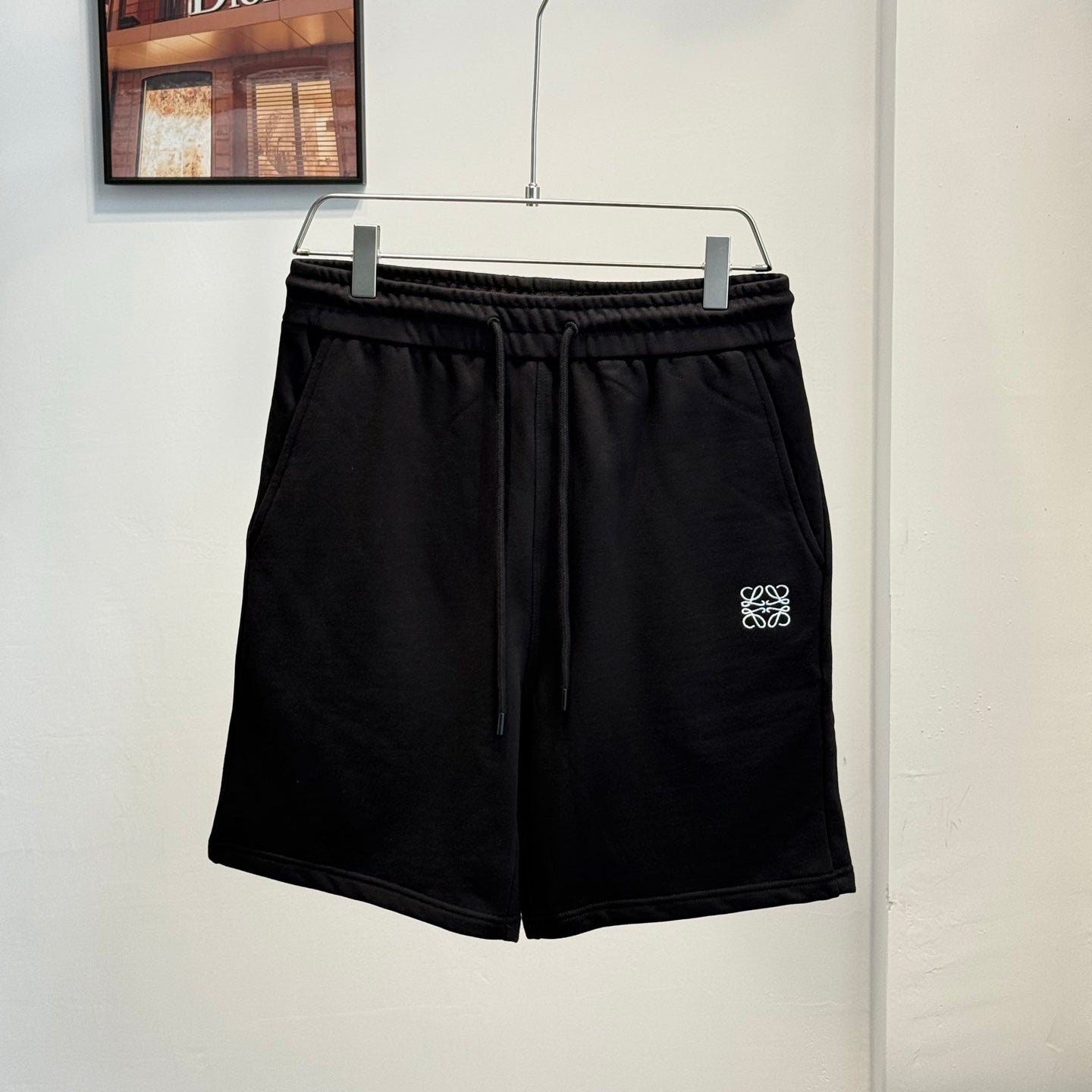 LOEWE 26S EMBROIDERED SWEATSHORTS 538