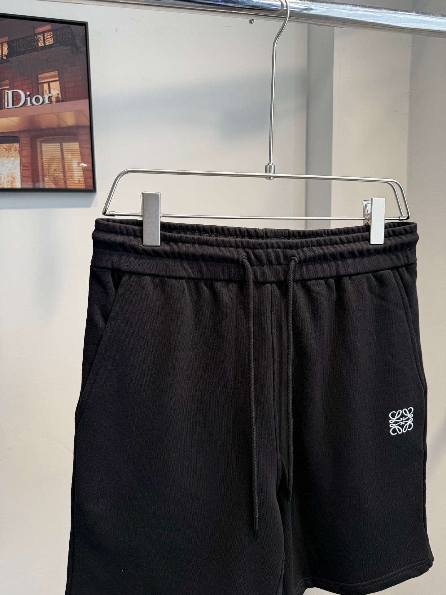 LOEWE 26S EMBROIDERED SWEATSHORTS 538