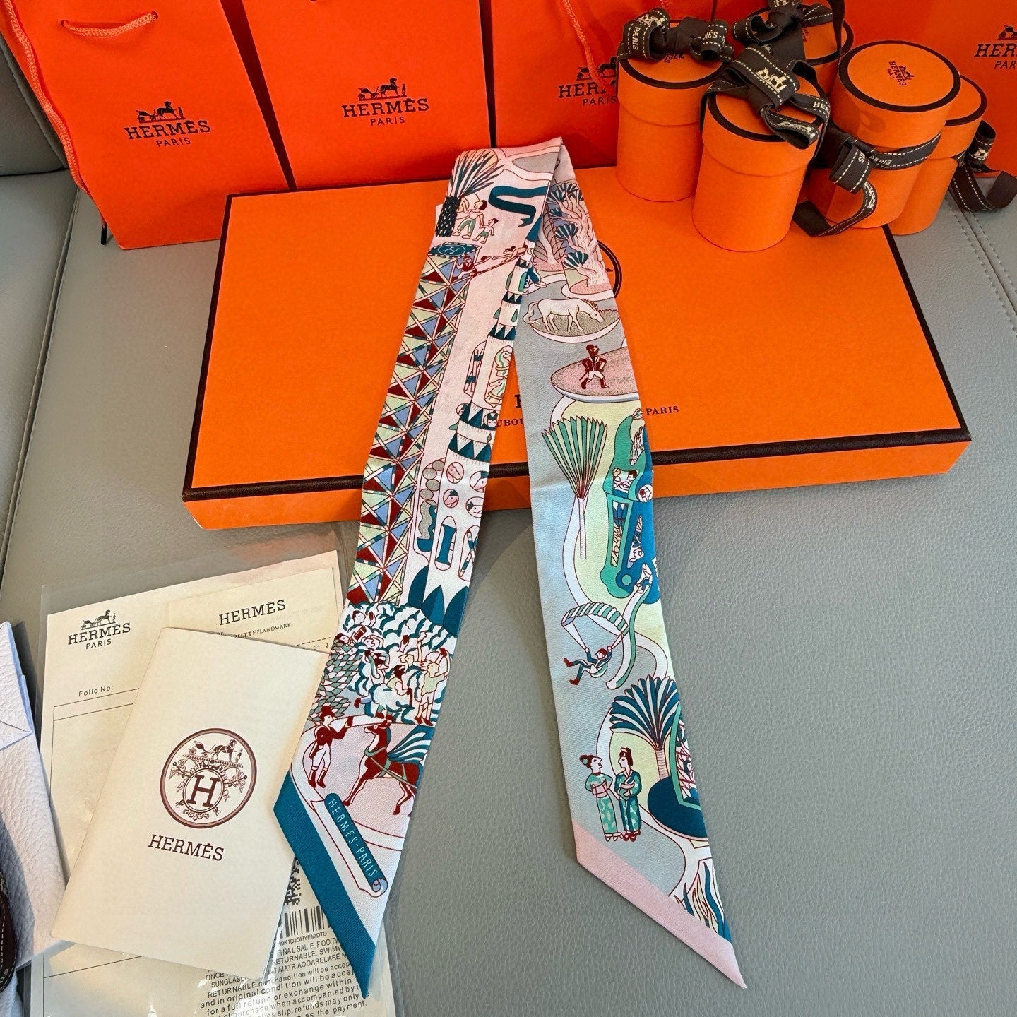 HERMES 25S SCARF 86 IN SILK 853141
