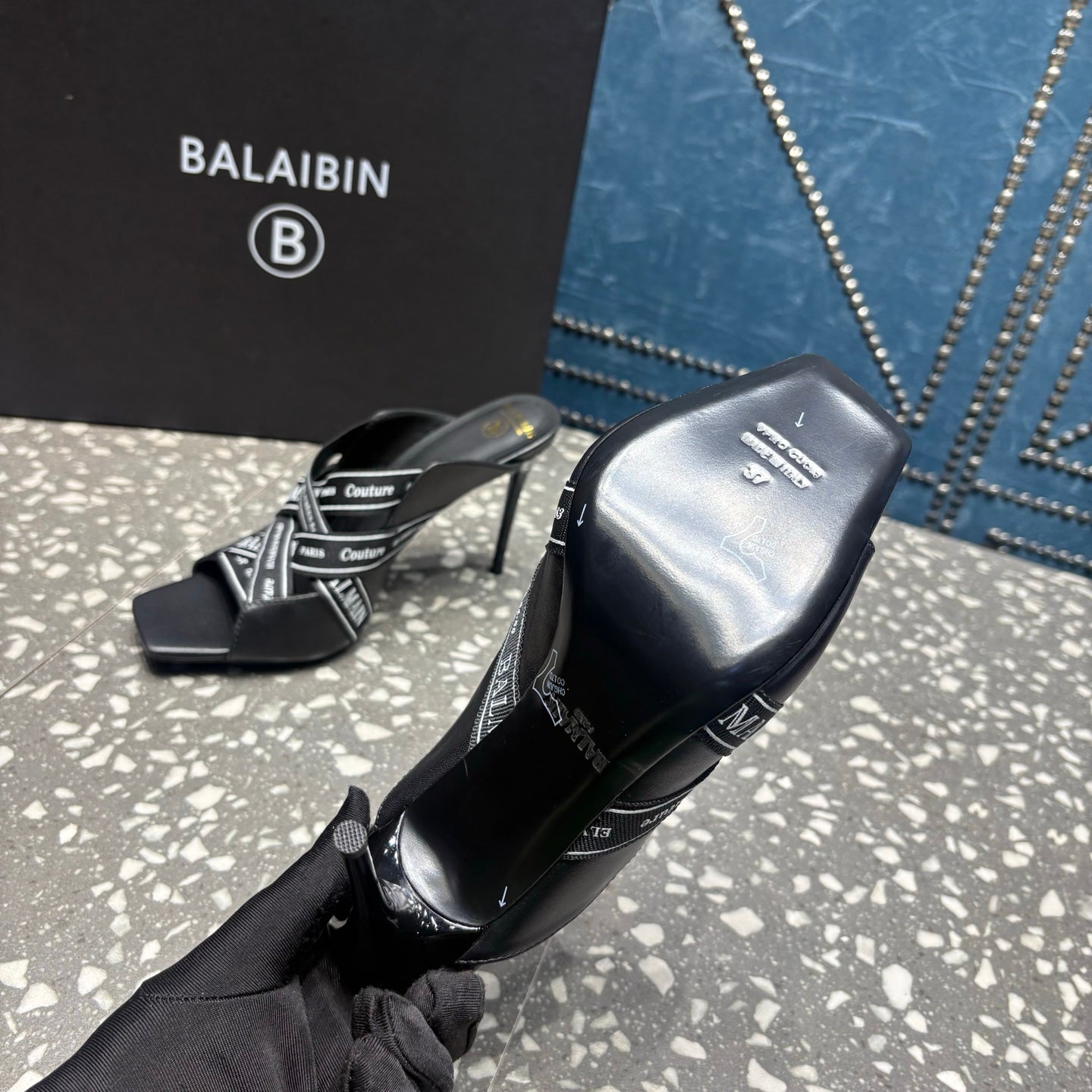 BALMAIN 26S HIGH-HEEL SANDALS 95 MM IN BLACK CALFSKIN AND FABRIC