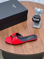 YSL 26S SLIDES IN RED GLOSSY CALFSKIN