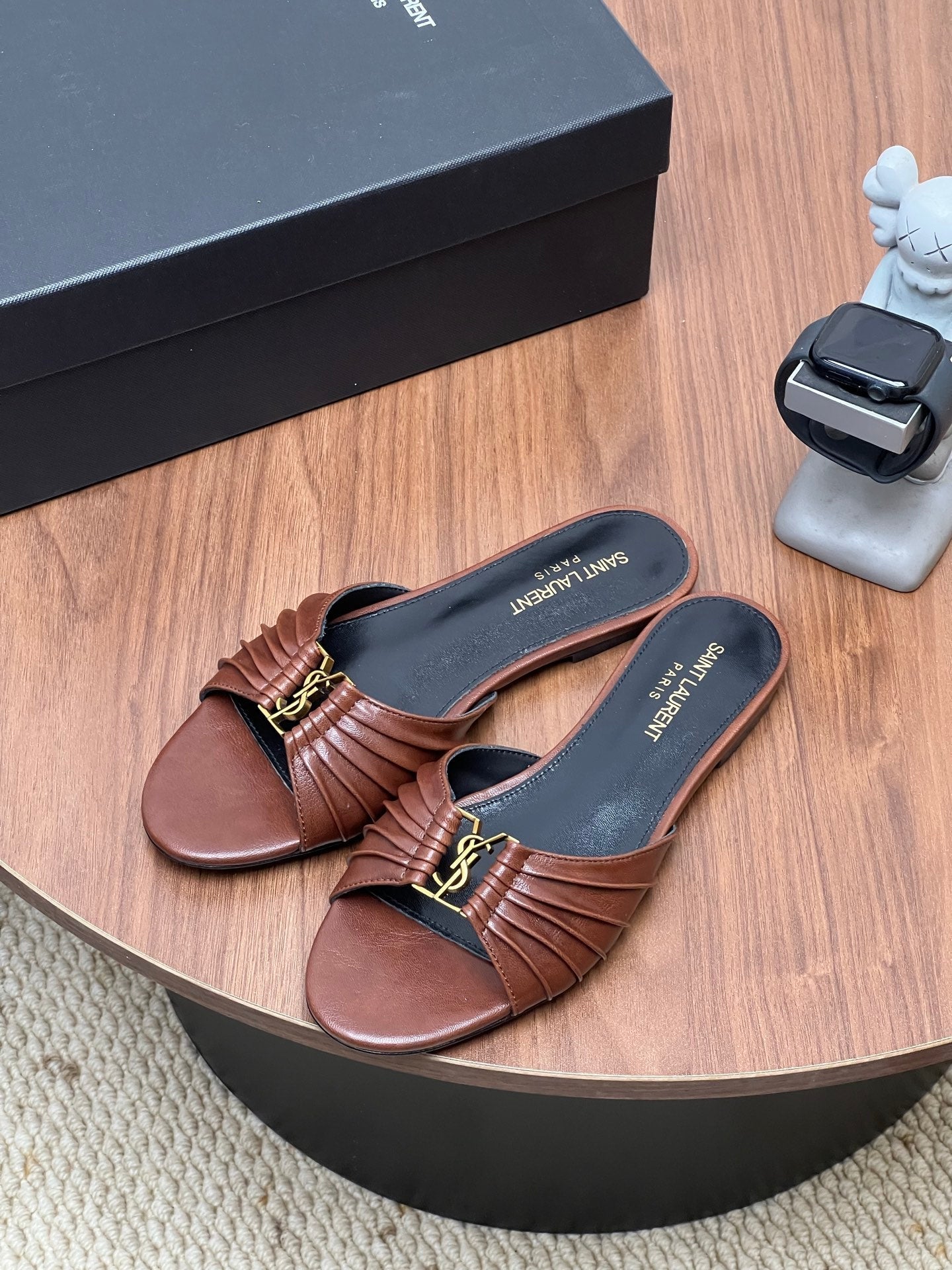 YSL 26S SLIDES IN DARK BROWN CALFSKIN