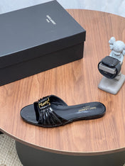 YSL 26S SLIDES IN BLACK GLOSSY CALFSKIN