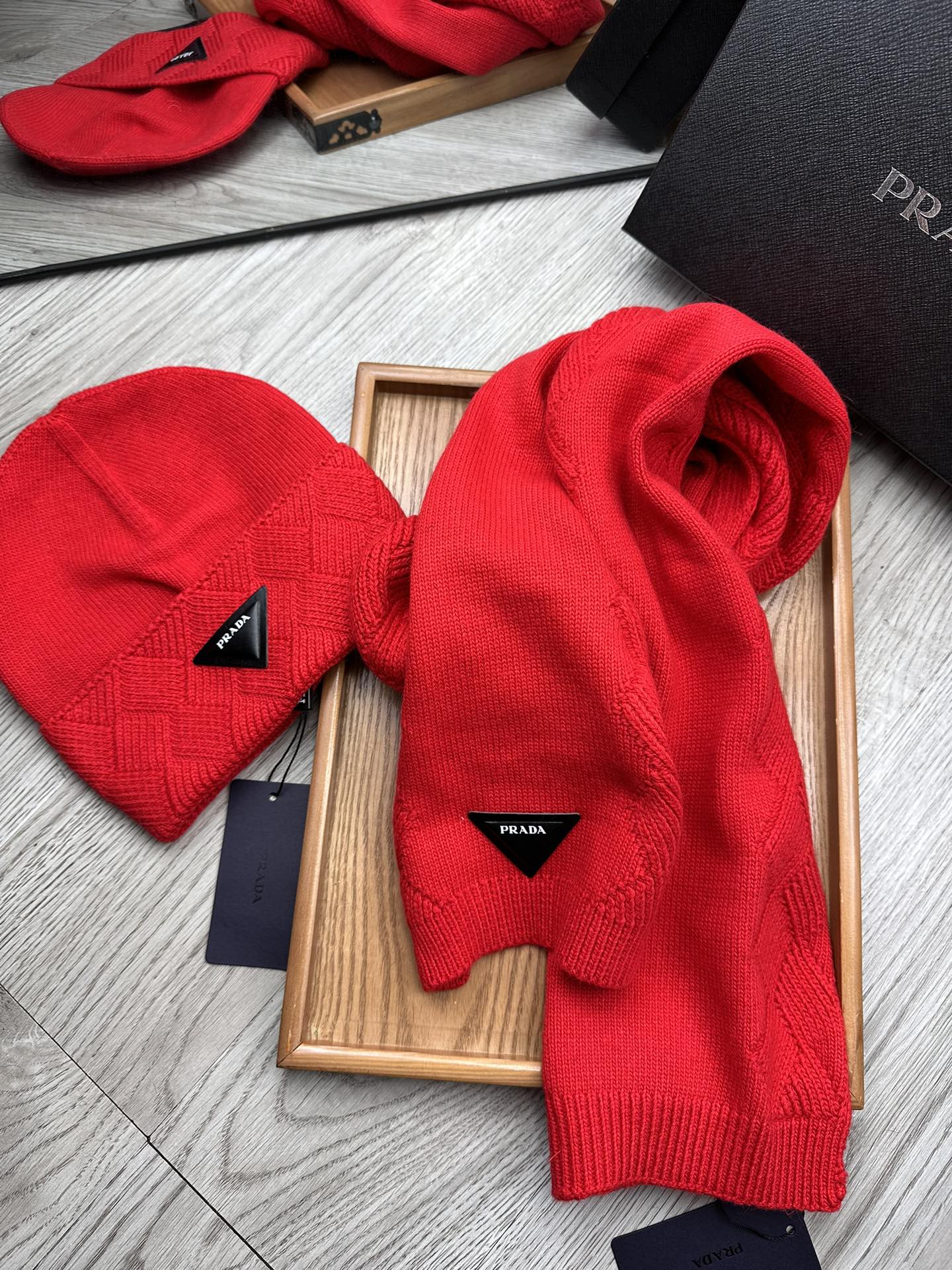 SET SCARF AND HAT IN CHERRY RED WOOL AND RABBIT FUR 397409