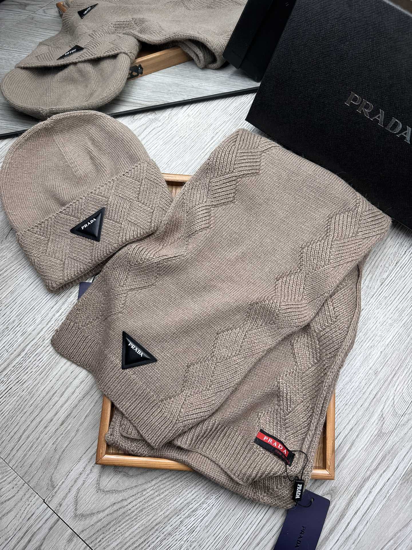 SET SCARF AND HAT IN MEDIUM BROWN WOOL AND RABBIT FUR 397406