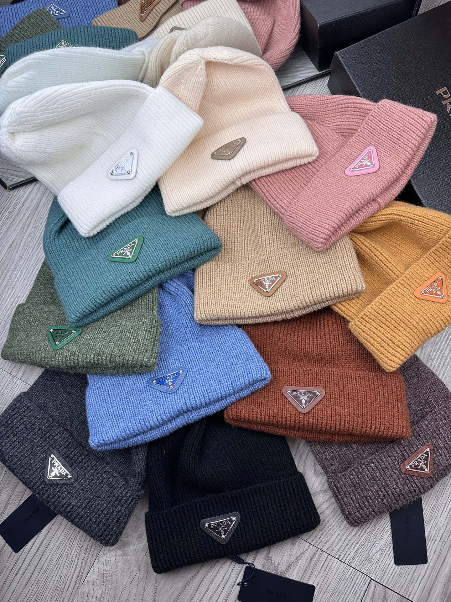 BEANIE HAT IN DOGGER BLUE WOOL 332396