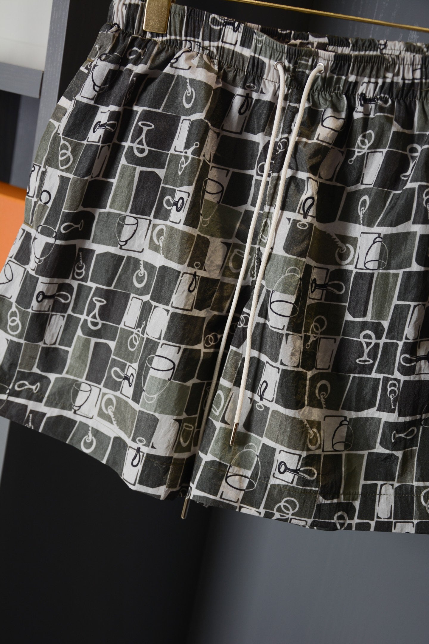 HERMES 26S SHORTS 704