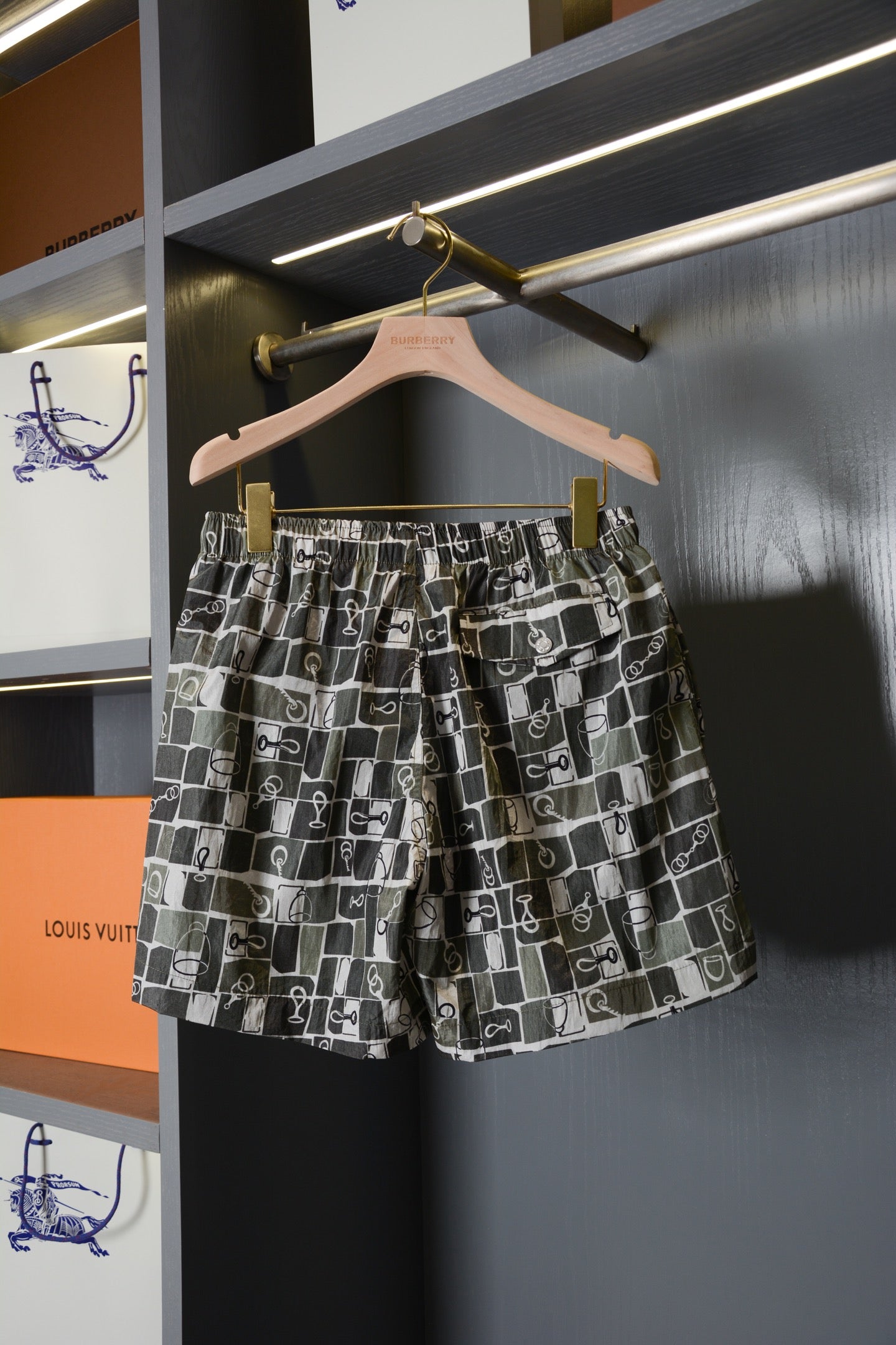 HERMES 26S SHORTS 704