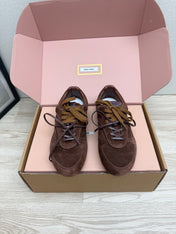 MIUMIU 26S SNEAKERS IN DARK BROWN SUEDE STYLE 11