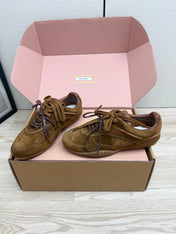 MIUMIU 26S SNEAKERS IN BROWN SUEDE STYLE 10