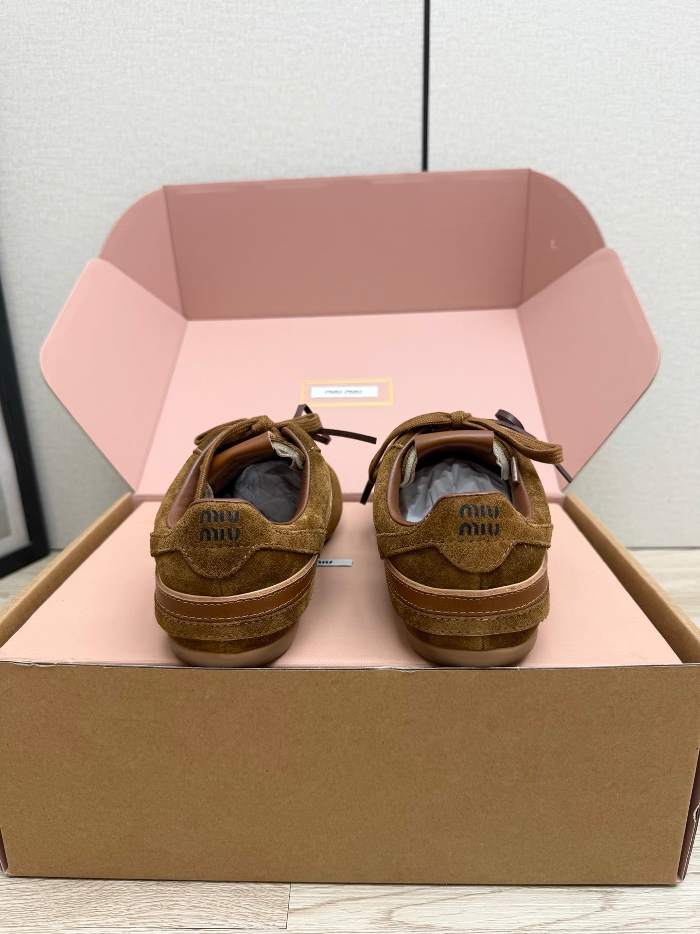 MIUMIU 26S SNEAKERS IN BROWN SUEDE STYLE 10