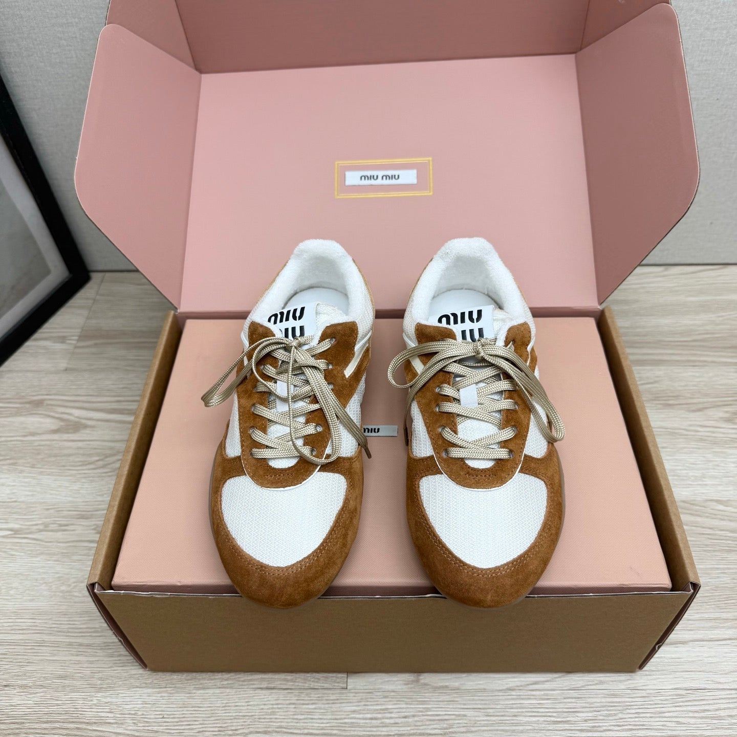 MIUMIU 26S SNEAKERS IN WHITE FABRIC AND BROWN SUEDE STYLE 12