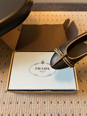 PRADA 26S POINTED TOE BOW FLATS IN BLACK CALFSKIN