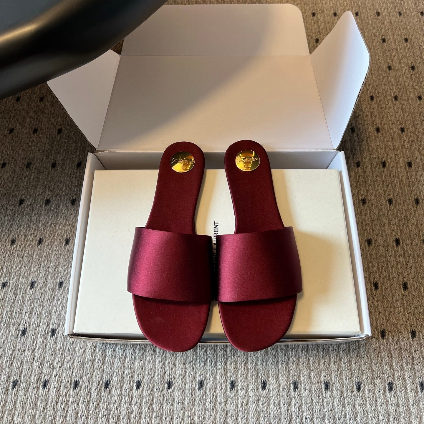YSL 26S FLAT SLIDES IN DARK RED SATIN