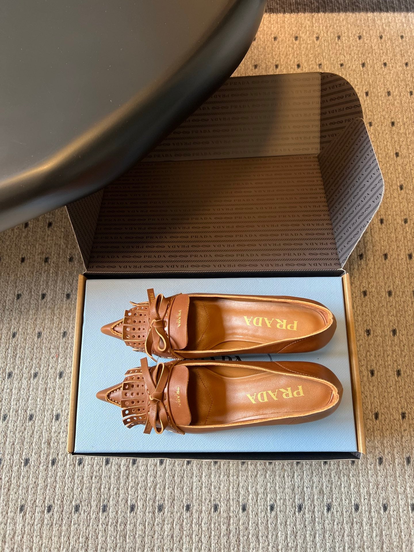 PRADA 26S POINTED TOE BOW FRINGE PUMPS 50MM IN CARAMEL BROWN CALFSKIN