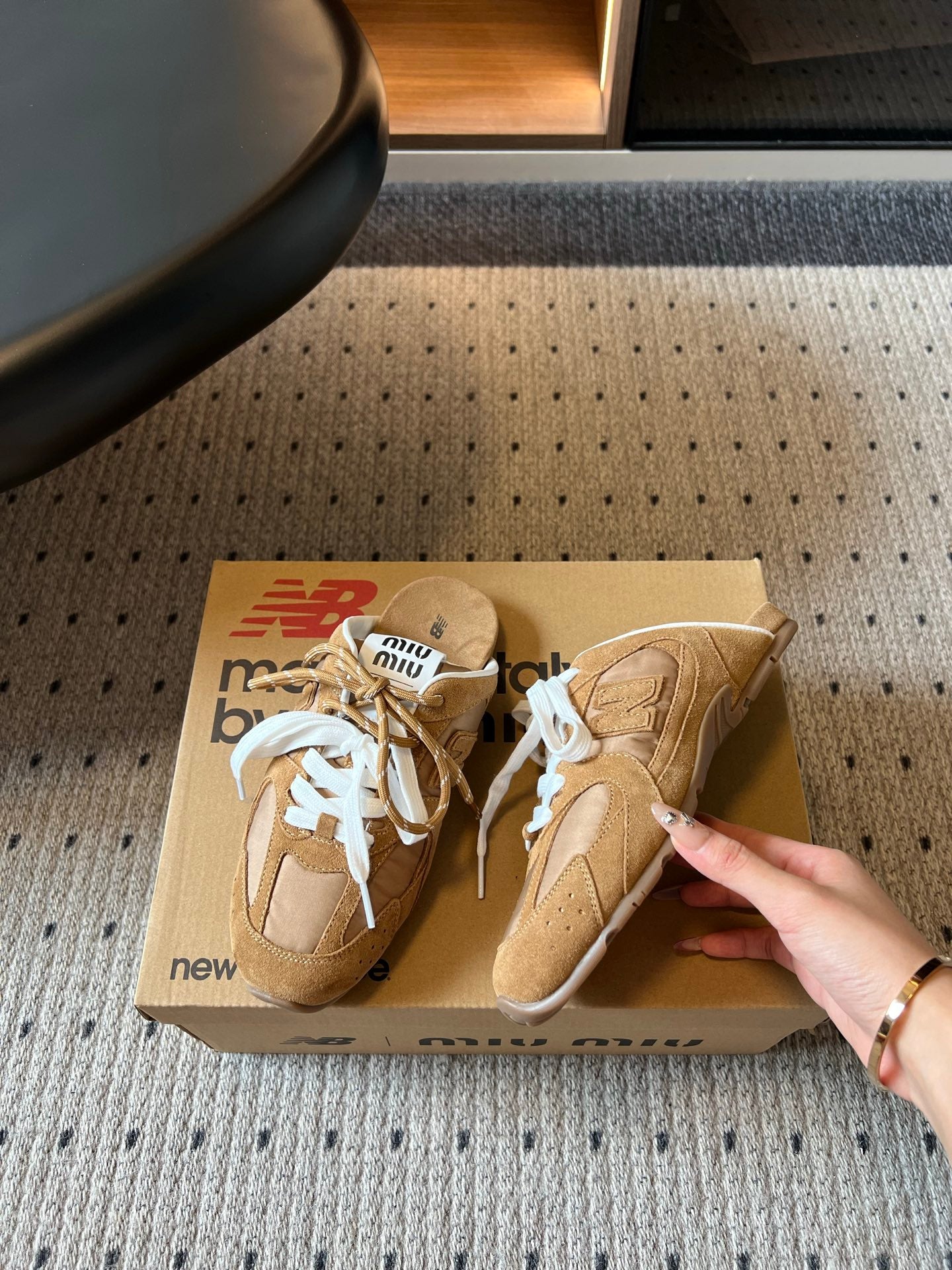 MIUMIU 26S SNEAKER MULES IN CAMEL BROWN SUEDE MIX FABRIC