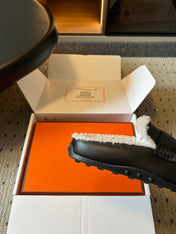 HM 26S DESTIN MULES IN BLACK CALFSKIN