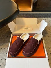 HM 26S DESTIN MULES IN DARK RED SUEDE