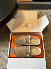 HM 26S DESTIN MULES IN GREYISH BEIGE SUEDE