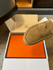 HM 26S DESTIN LOAFERS IN LIGHT BROWN SUEDE