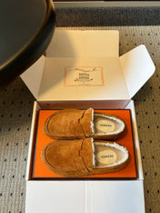 HM 26S DESTIN LOAFERS IN COGNAC BROWN SUEDE