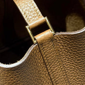 HERMES 25S PICOTIN LOCK 18 IN BURNT CARAMEL CALFSKIN GOLD HARDWARE