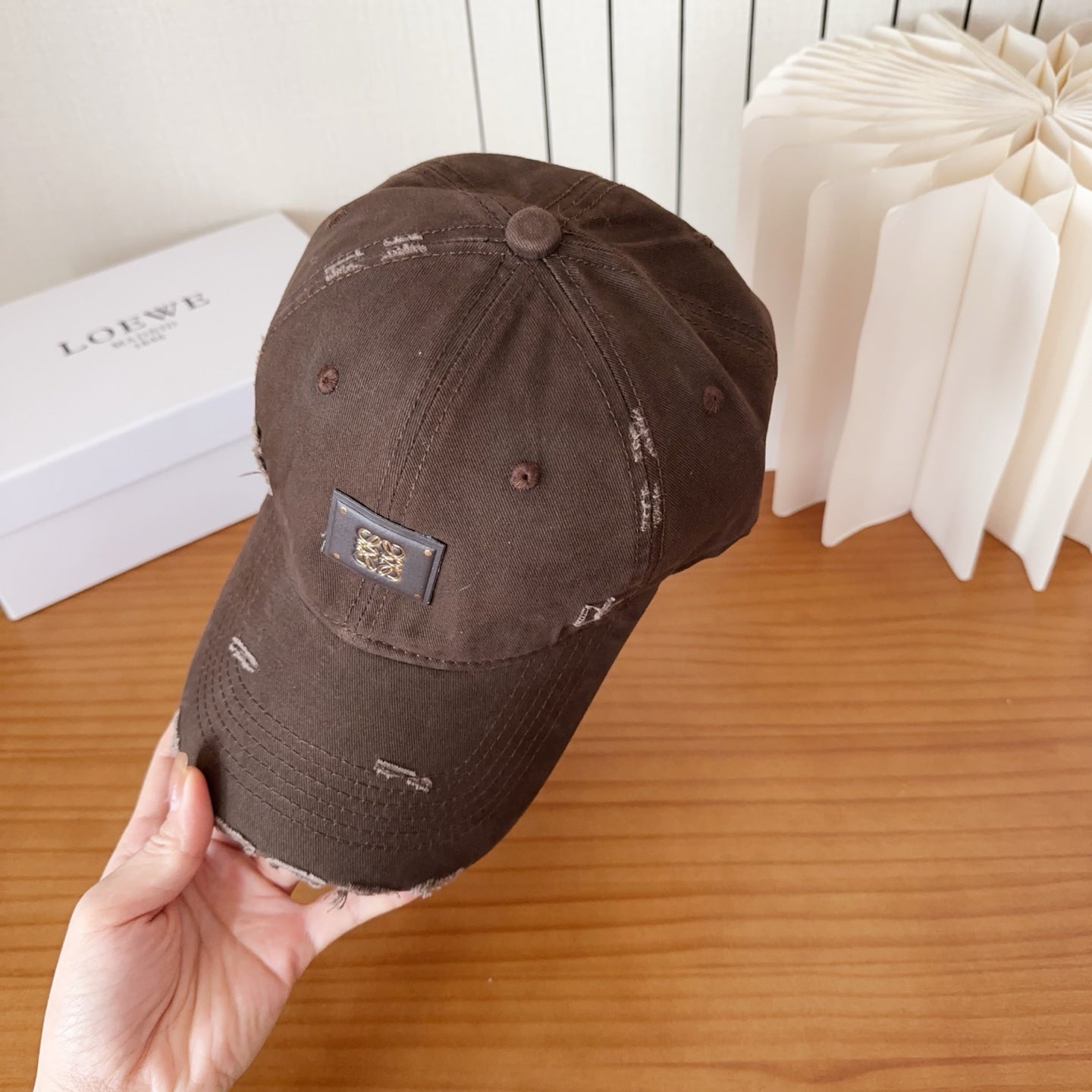 LOEWE 26S BASEBALL CAP STYLE 143