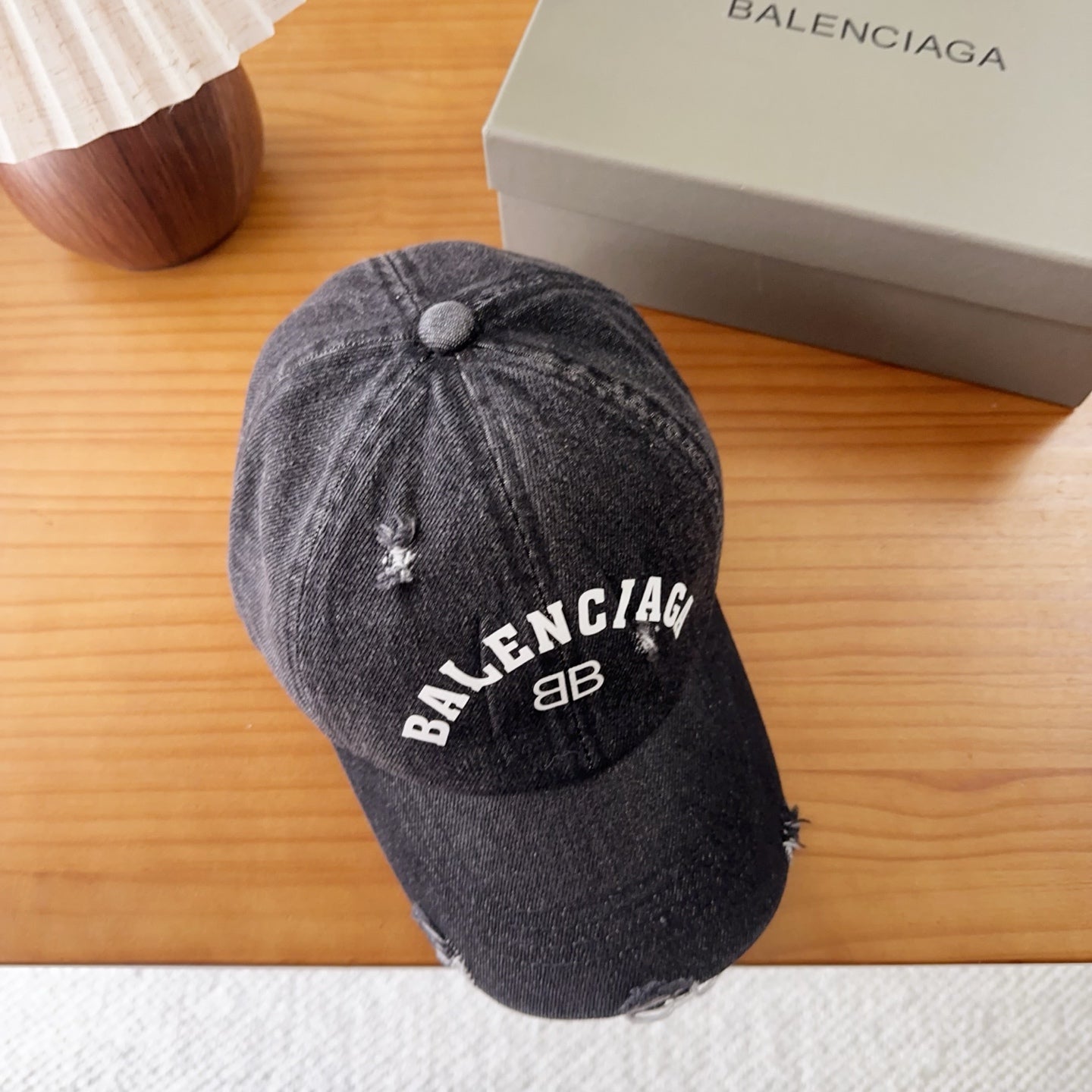 BALENCIAGA 26S BASEBALL CAP STYLE 36