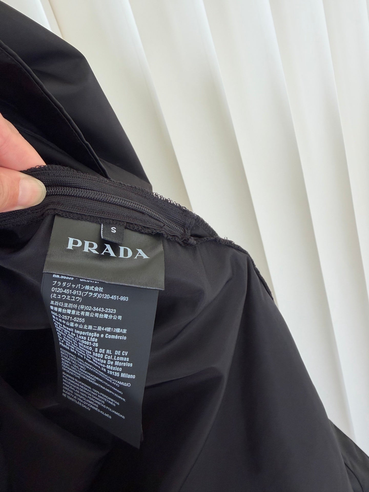 PRADA 26S PLEATED MIDI SKIRT STYLE 941