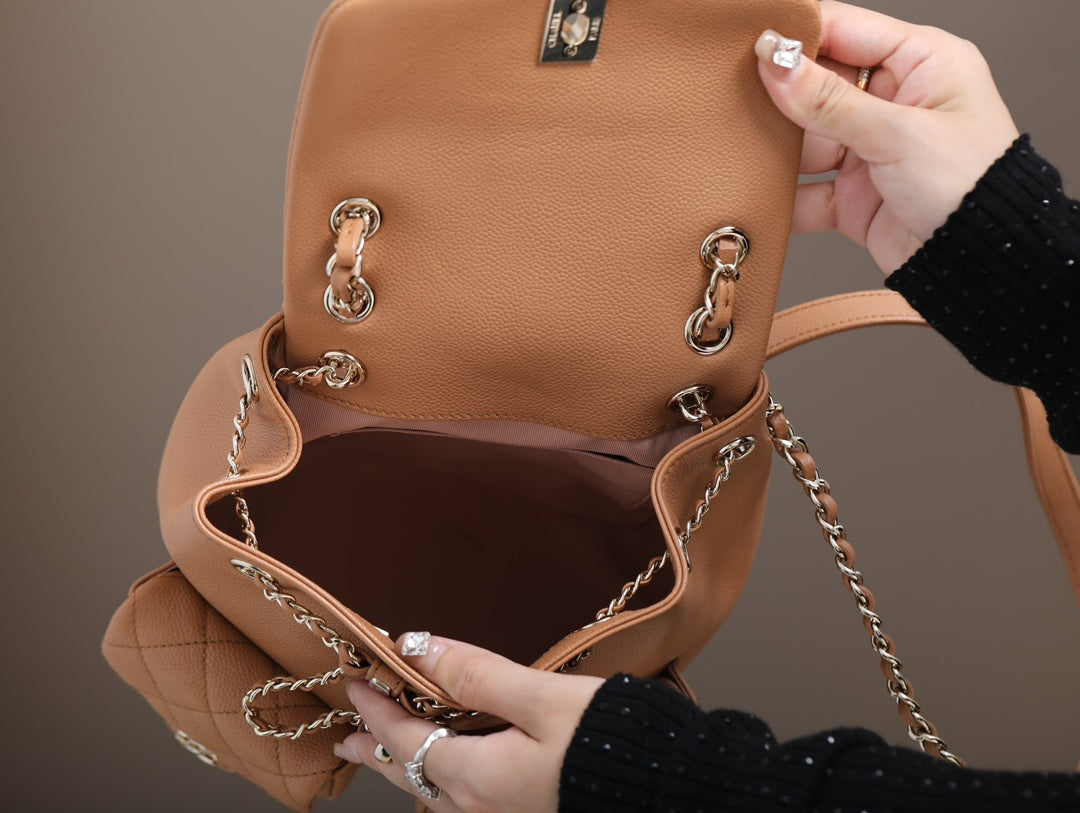 CHANEL 25S BACKPACK 21 CM IN LIGHT BROWN LAMBSKIN