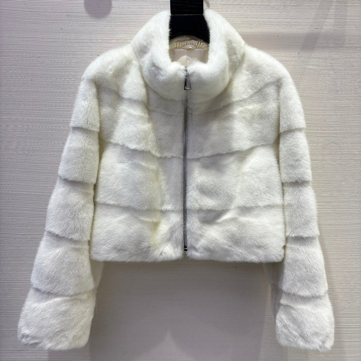 DIOR 25S SHORT VELVET MINK COAT 573