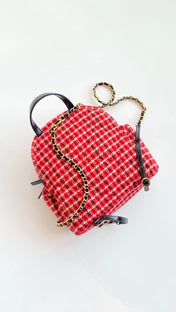 CHANEL 25S BACKPACK 28 CM IN RED TWEED WITH GOLD HARDWARE