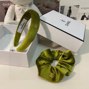 OLIVE GREEN VELVET HAIRBAND 124629