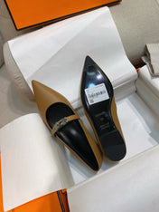 HM 26S KELLY BUCKLE MARY JANE POINTED FLATS IN BROWN CALFSKIN