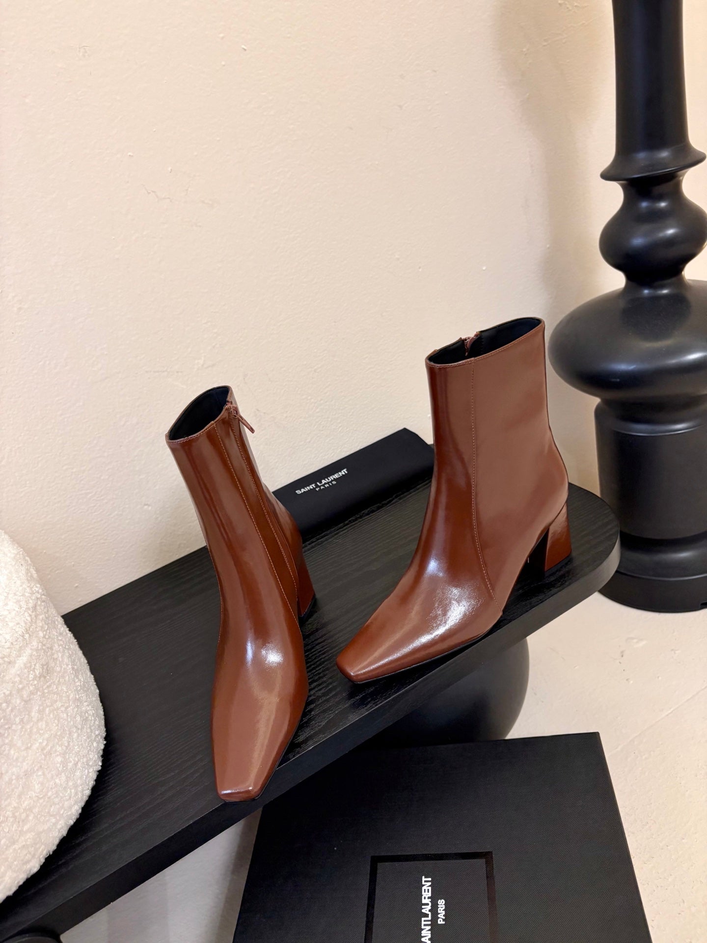 YSL 26S HEELED ANKLE BOOTS IN BROWN SHINY CALFSKIN