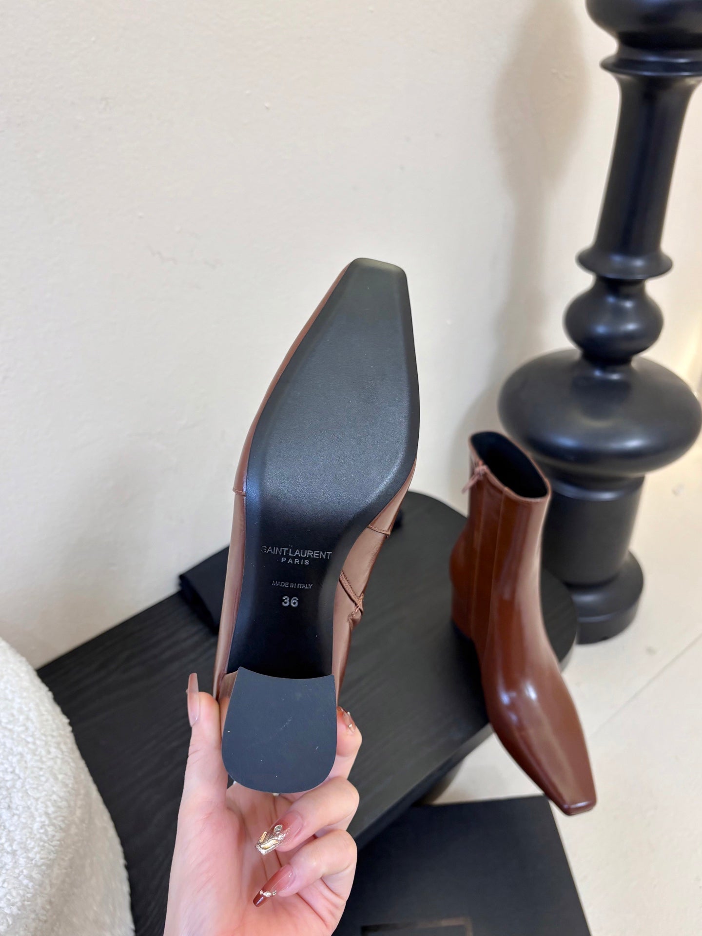 YSL 26S HEELED ANKLE BOOTS IN BROWN SHINY CALFSKIN