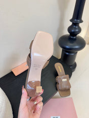 MIUMIU 26S HIGH-HEEL SANDALS 40MM IN BROWN CALFSKIN