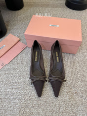 MIUMIU 26S HIGH-HEEL IN DARK BROWN MESH AND LAMBSKIN WITH BOW