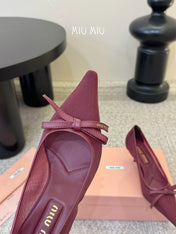 MIUMIU 26S HIGH-HEEL IN DARK RED MESH AND LAMBSKIN WITH BOW