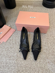 MIUMIU 26S HIGH-HEEL IN BLACK MESH AND LAMBSKIN WITH BOW
