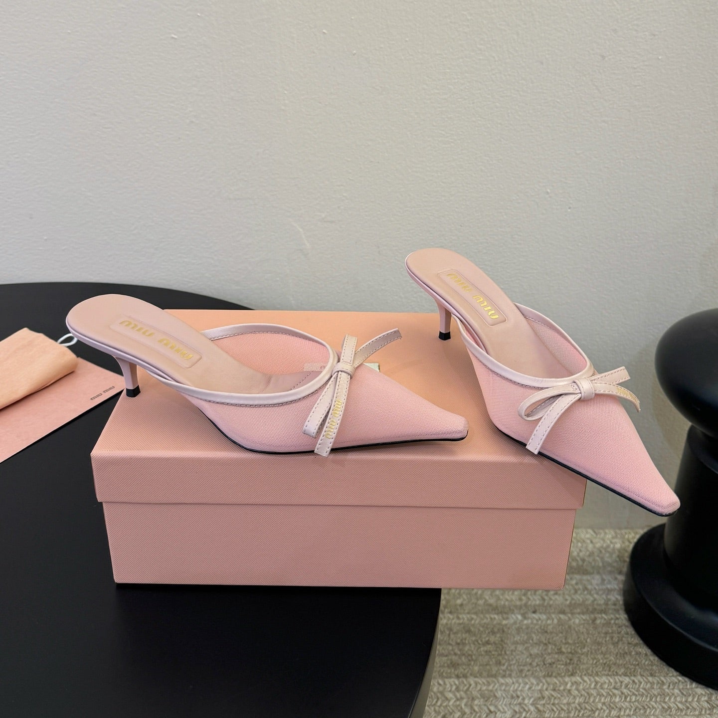 MIUMIU 26S HEEL MULES IN LIGHT PINK MESH AND LAMBSKIN
