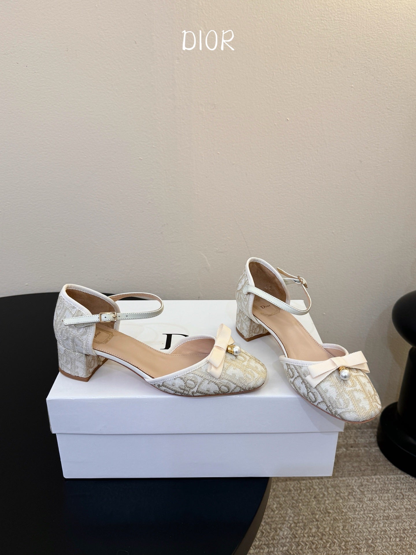 DIOR 26S HEEL ANKLE STRAP PUMPS IN BEIGE DIOR OBLIQUE EMBROIDERED CANVAS WITH BOW
