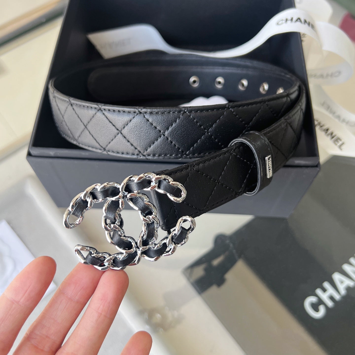 CHANEL 26S BELT 30 MM IN BLACK CALFSKIN 652633