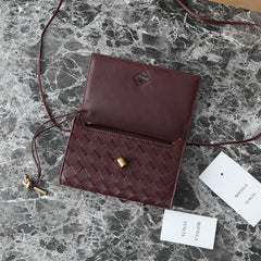 BOTTEGA VENETA 25S ANDIAMO POUCH 19 IN DEEP MAROON CALFSKIN GOLD HARDWARE