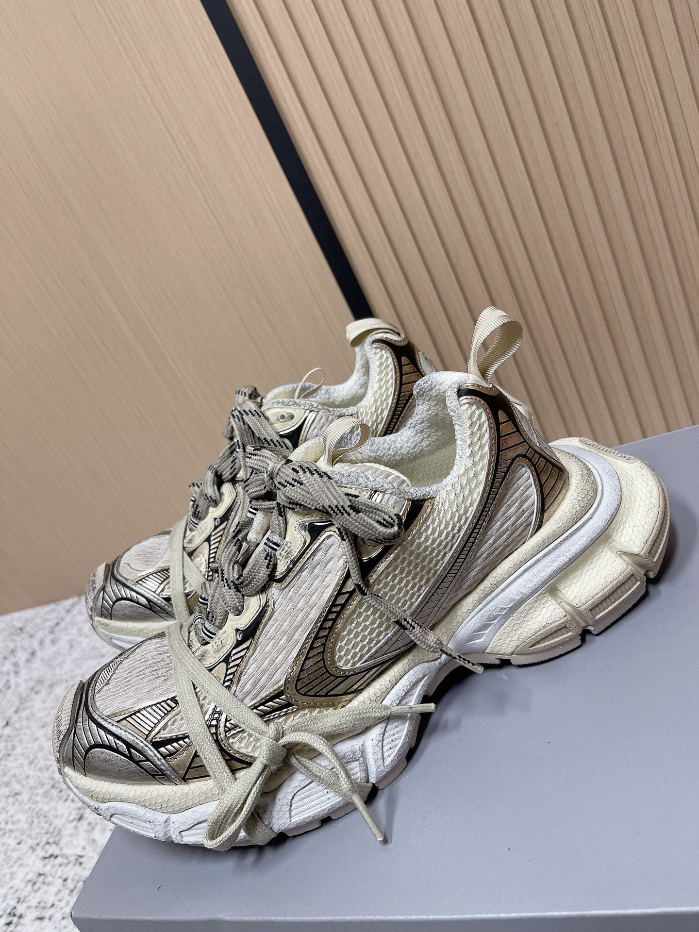 BALENCIAGA 25S 3XL SNEAKERS IN TAUPE GRAY MIX BLACK PU LEATHER