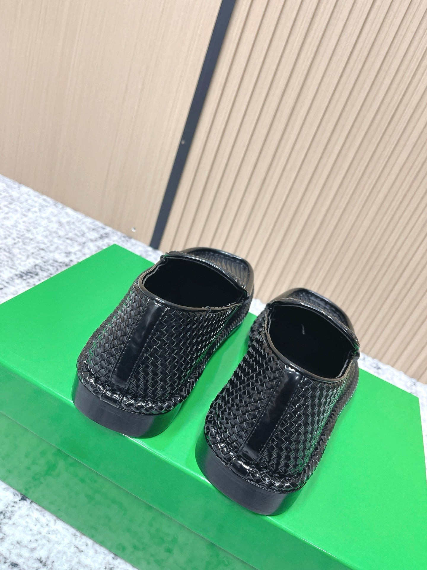 BOTTEGA VENETA 26S LOAFERS IN BLACK INTRECCIATO CALFSKIN