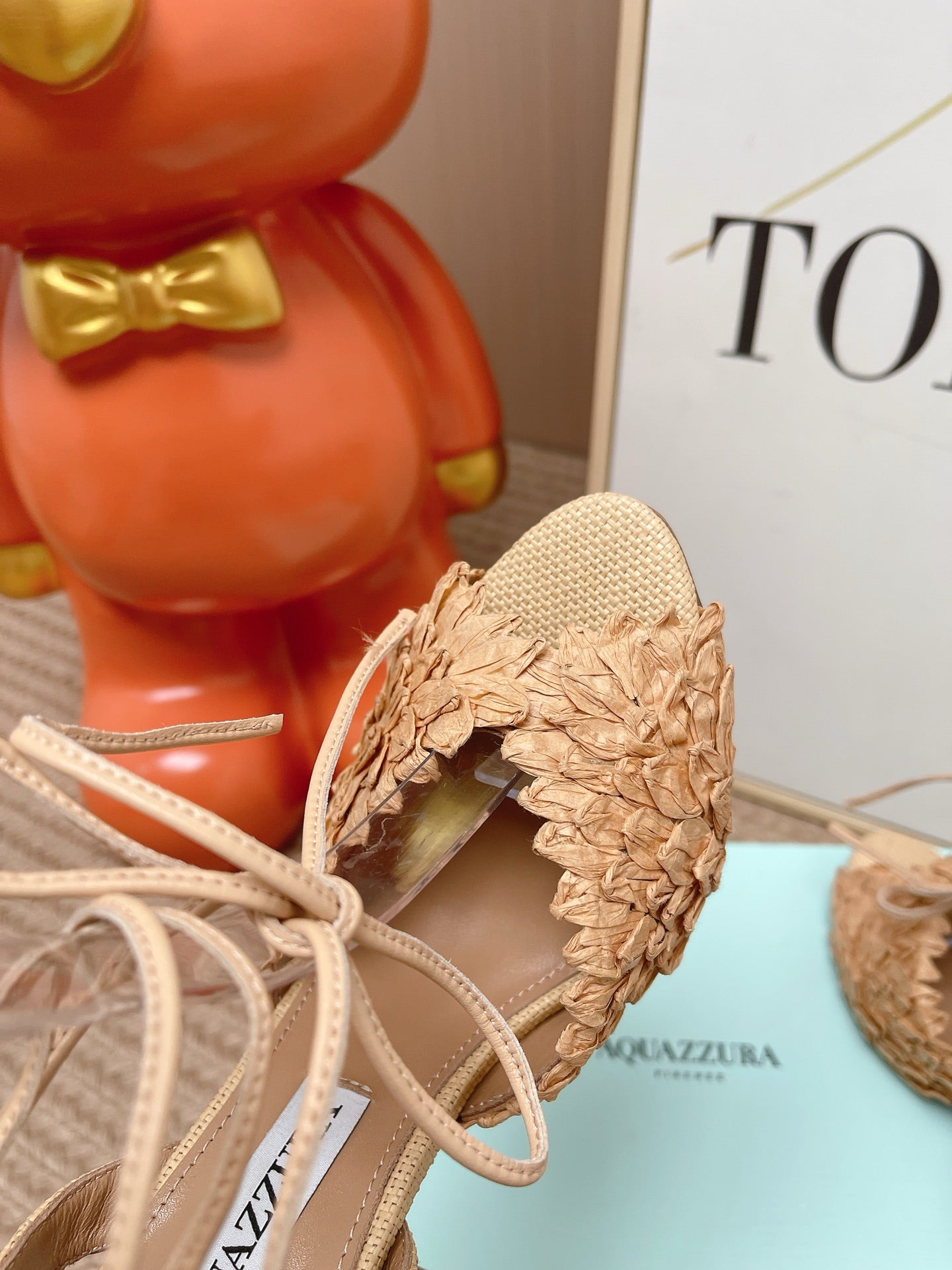 AQUAZZURA 26S LACE-UP HIGH HEEL SANDALS IN BEIGE WOVEN RAFFIA