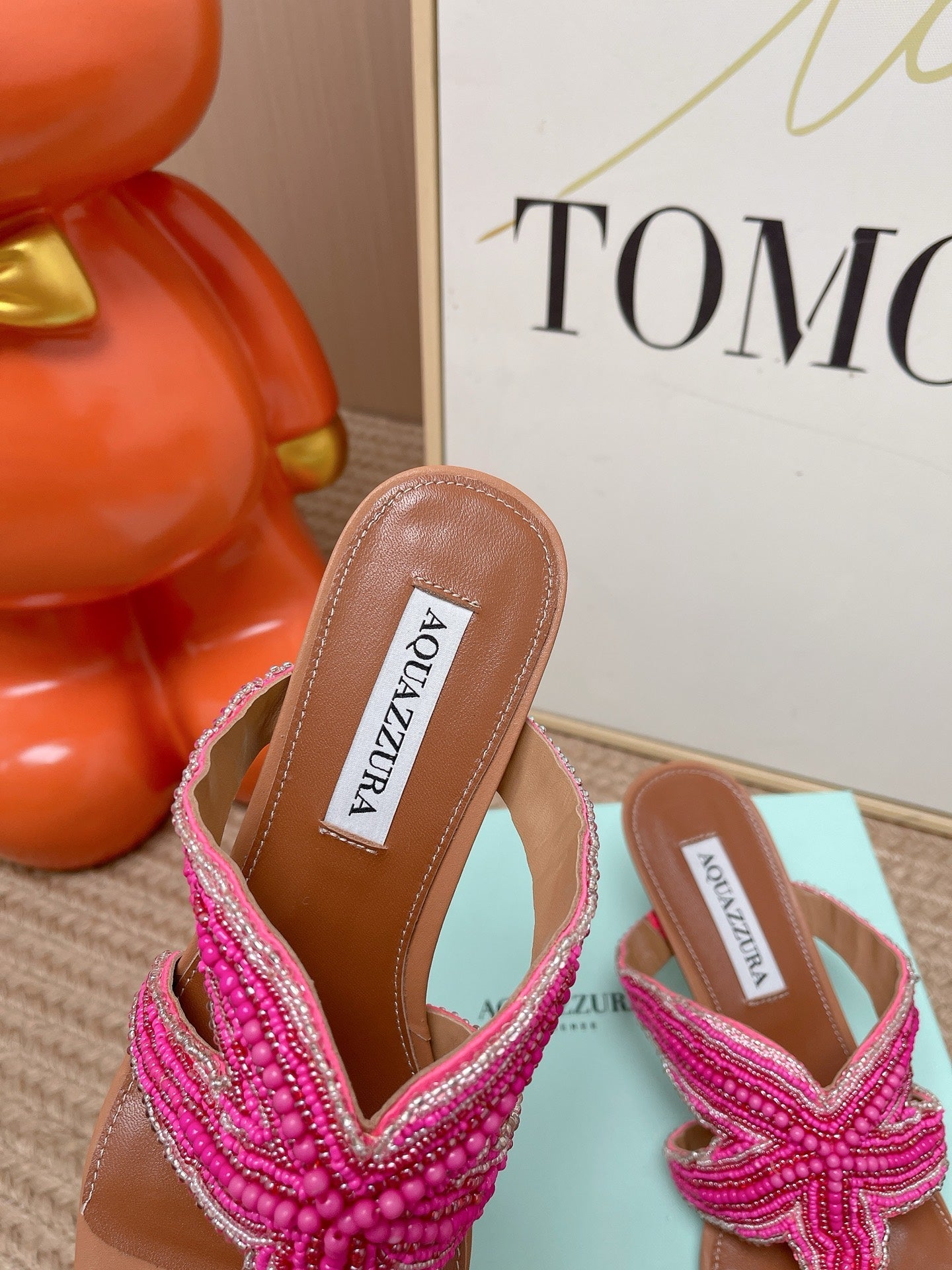 AQUAZZURA 26S STARFISH THONG HEELS IN PINK AND BROWN LAMBSKIN
