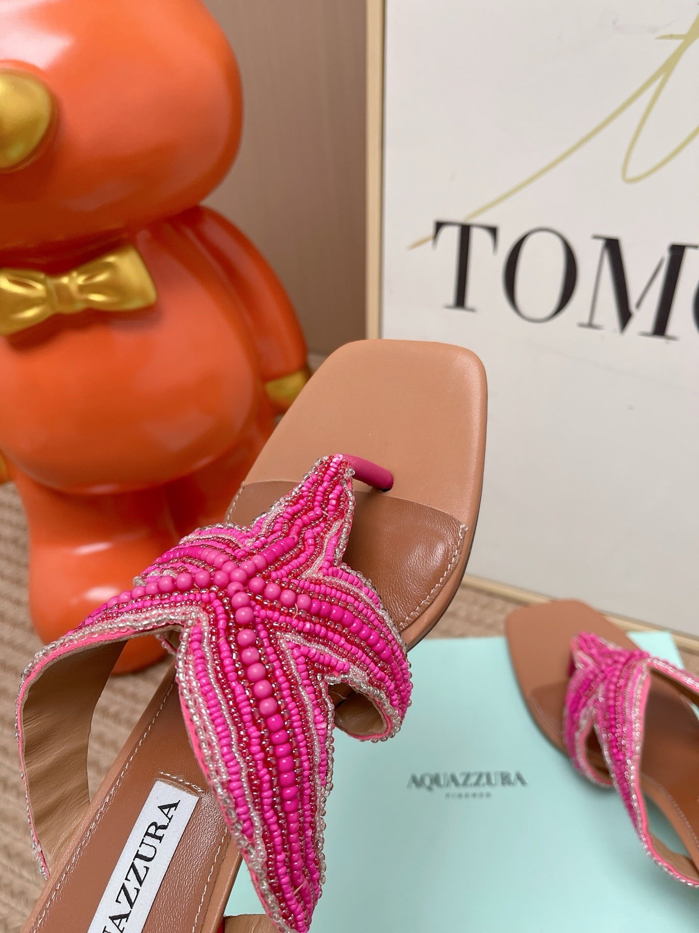 AQUAZZURA 26S STARFISH THONG HEELS IN PINK AND BROWN LAMBSKIN