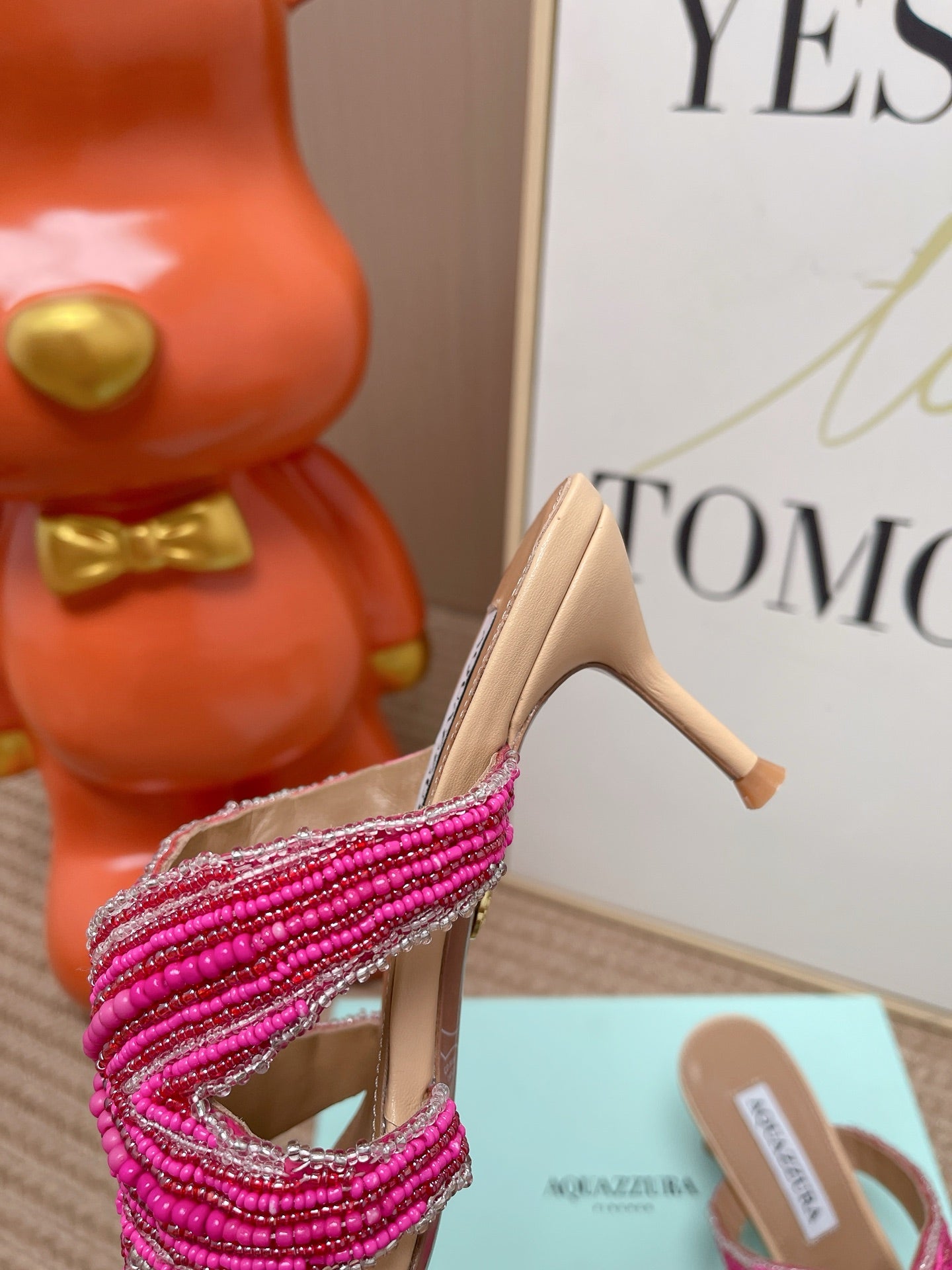 AQUAZZURA 26S STARFISH THONG HEELS IN PINK AND BEIGE LAMBSKIN